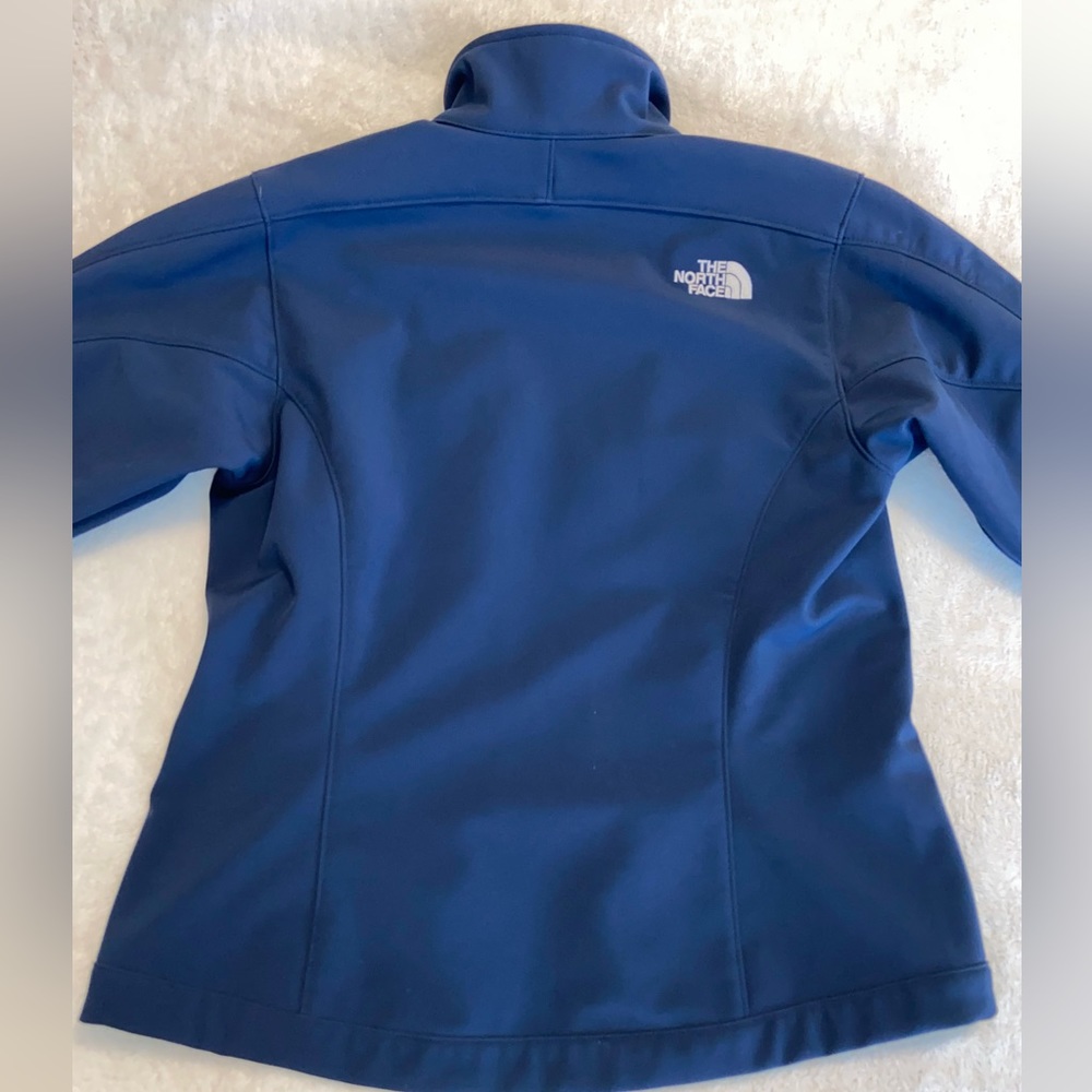 North Face Navy Jacket - Picture 5 of 13